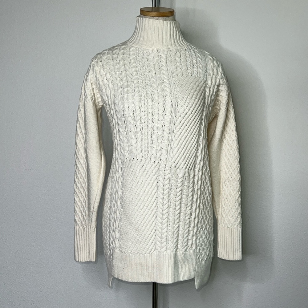 🔹 REISS Turtleneck Cable Knit Fisherman’s Wool Blend Sweater